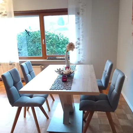 Apartment Charmante Mit Terrasse Und Tollem Ausblick *